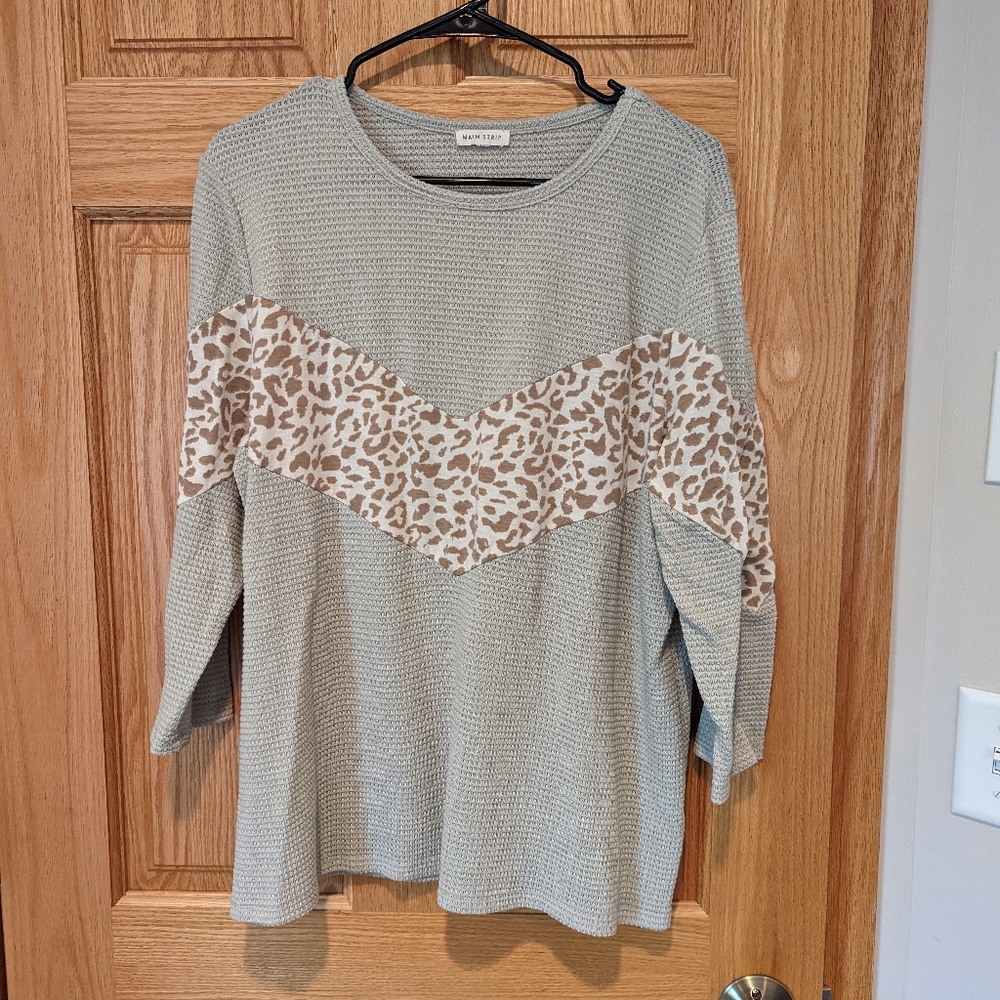 Main Strip Waffle Knit Top | M